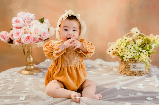 保亭11个月宝宝会什么